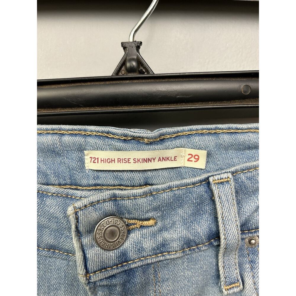 Levi's 721‎ High Rise Skinny Blue Jeans Stretch Women's Size 29 Light Wash Denim - Picture 4 of 10